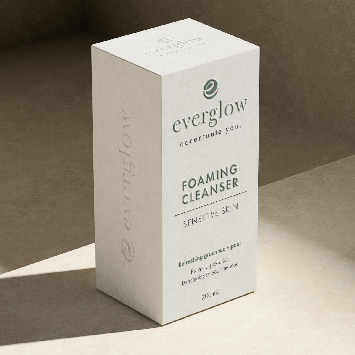 Everglow Skincare product packaging and logo design mockup.